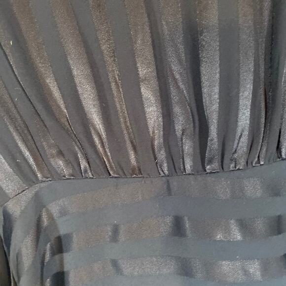 Chelsea28 Black Striped Twist Knot Button Up Formal Blouse Women Sz S - Picture 9 of 9